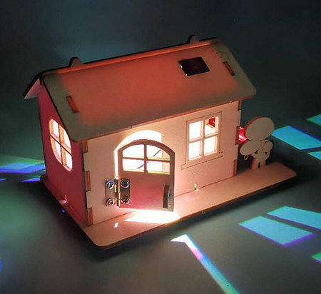 Domek drewniany do samodzielnego montażu DIY STEM