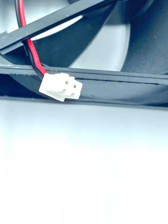 Wentylator 12V 90x90x25 łożysko ślizg 2 przewody