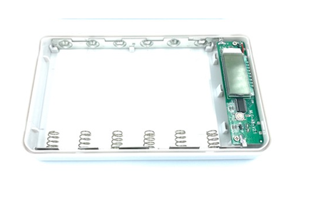 Obud powerbank 6x18650 LCD 2xUSB 5V 1A 5V 2.1A