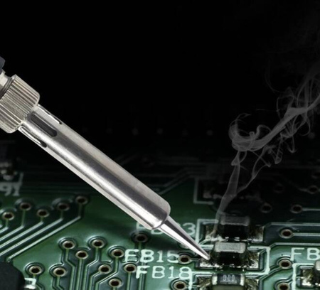 Zestaw Lutownica kolbowa 60W + groty, podstawka, odsysacz, cyna 14 elemntów