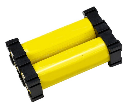 Uchwyt mocujący na 2 akumulatory 18650