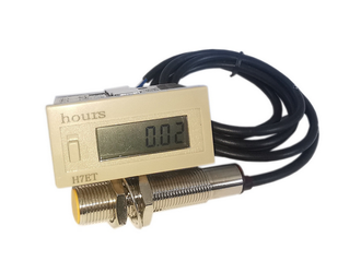 Panelowy licznik czasu pracy z czujnikiem indukcyj