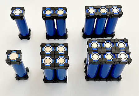 Uchwyt mocujący na 1 akumulator 18650