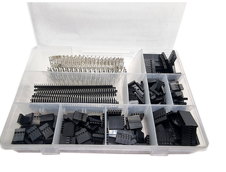 Obudowy czarne z pinami męskimi i żeńskimi 650szt