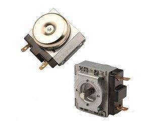 Wyłącznik czasowy mechaniczny 1-30min oś ścięta